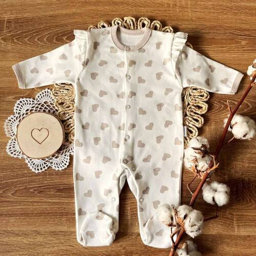 Pajac bawełniany PA14240 Serca Mamatti