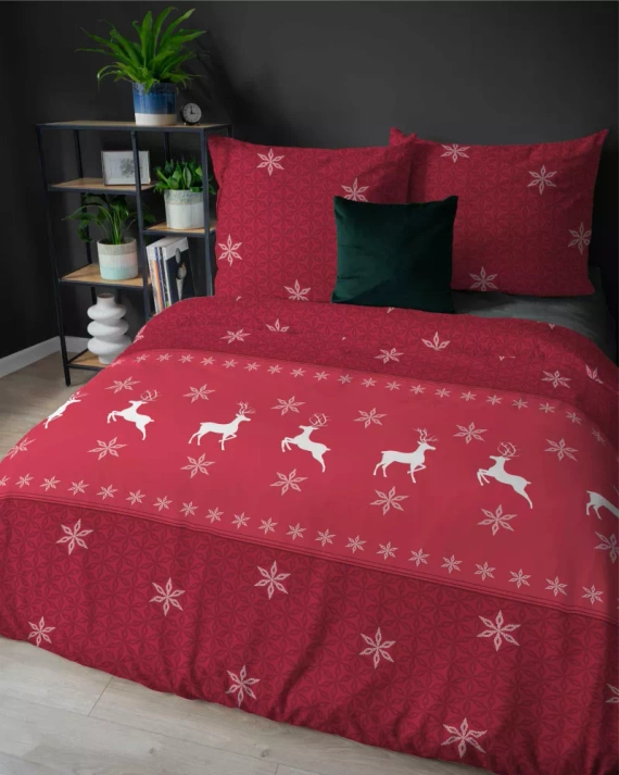 5621 A Magia Świąt Detexpol Pościel świąteczna flanelowa czerwona w renifery i śnieżynki – bawełna 100%, certyfikat OEKO-TEX®