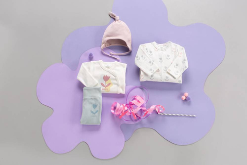 Czapka niemowlęca wiązana Romantic Pinokio - róż