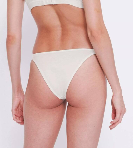 Figi Damskie Casual Tiny tanga Sloggi Go - silk white