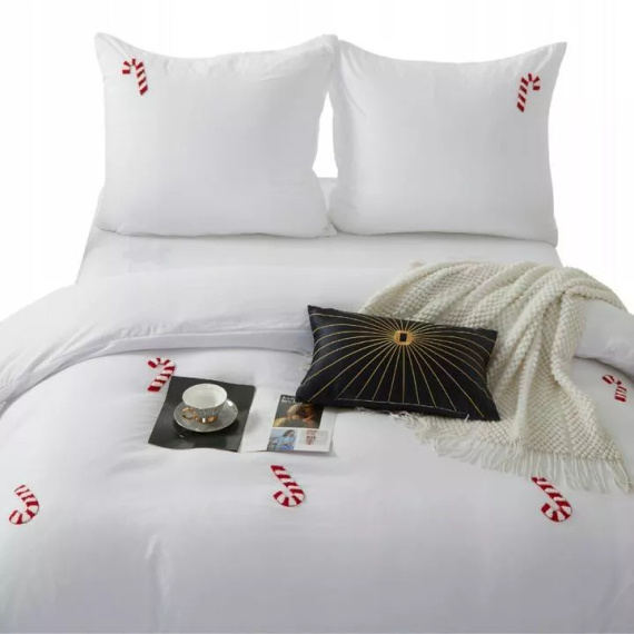 Świąteczna pościel z mikrofibry z motywem laski cukrowe Cuty Candycanes– Spod Igły i Nitki, zapięcie na zamek