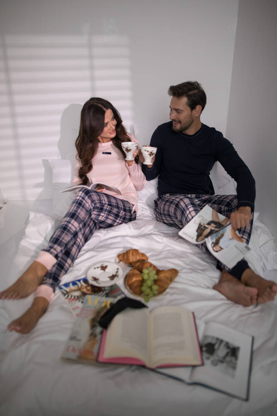 Piżama Męska długi rękaw, długie spodnie Brit talian Fashion - granatowy/druk