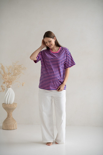 T-shirt do karmienia i ciąży Mamahood oversize z krytymi zamkami OEKO-TEX Milk&Love różowo-niebieskie paski 