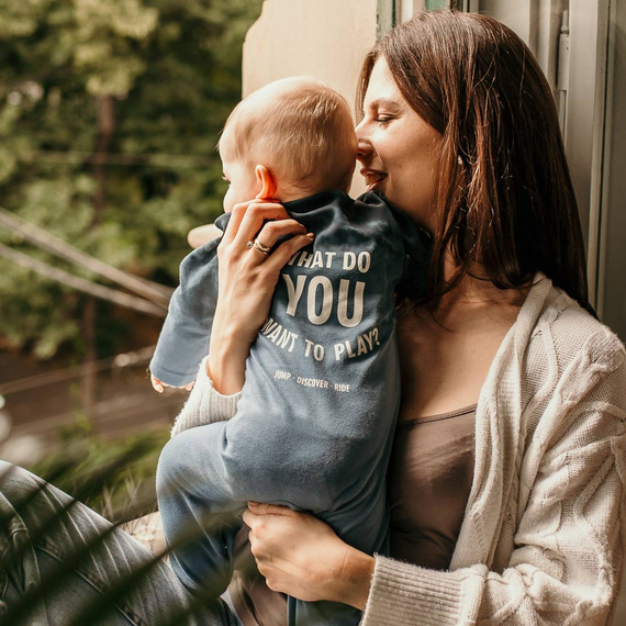Pajac niemowlęcy ze stópkami Jump Eevi - niebieski