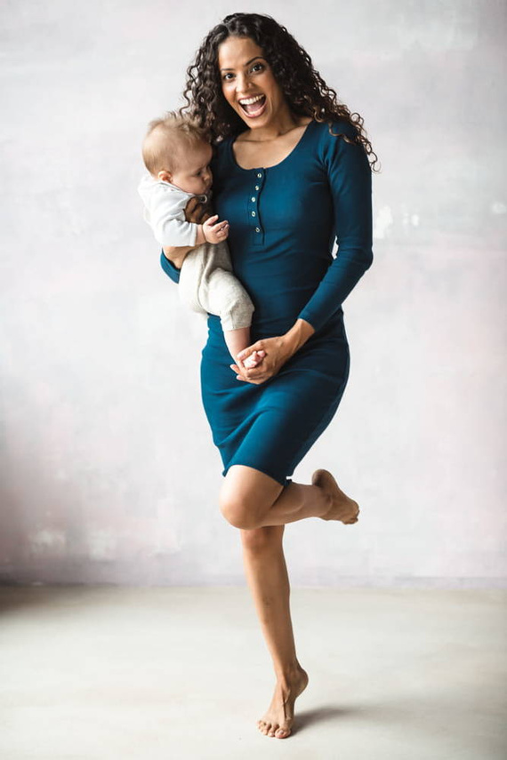 Sukienka ciążowa i do karmienia z dzianiny w prążek Tummy Milk&Love poseidon