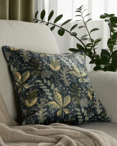 Poszewka welurowa kwiaty Velvet 107 Eurofirany granatowy