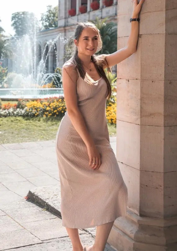 Sukienka bawełniana DK-K-P7 DKaren - capuccino