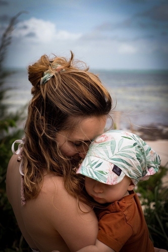 Bambusowa chustka z daszkiem Jungle Detectives- Makaszka