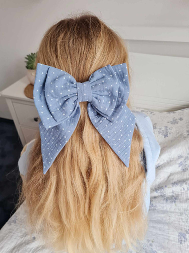 Muślinowa kokarda do włosów KMN16 Marija - niebieski