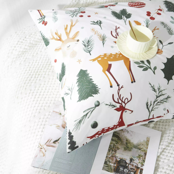 Spod Igły i Nitki Christmas Forest Pościel mikrosatynowa świąteczna I25 biała– miękka mikrofibra, zamek błyskawiczny