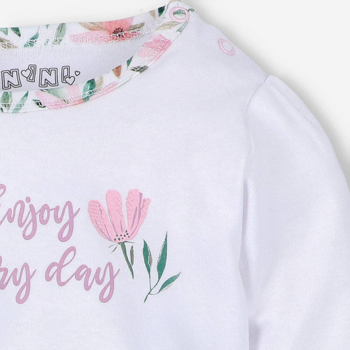 Body z bawełny organicznej Pink Flowers Nini biały