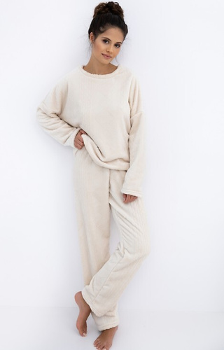 Bridget Sensis – miękka piżama damska typu soft, ecru