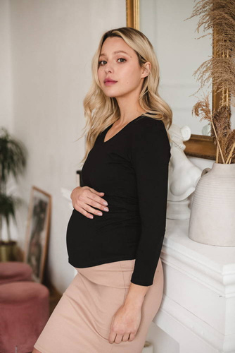 Bluzka do karmienia i ciążowa z dekoltem w serek Milk Shirt czarny