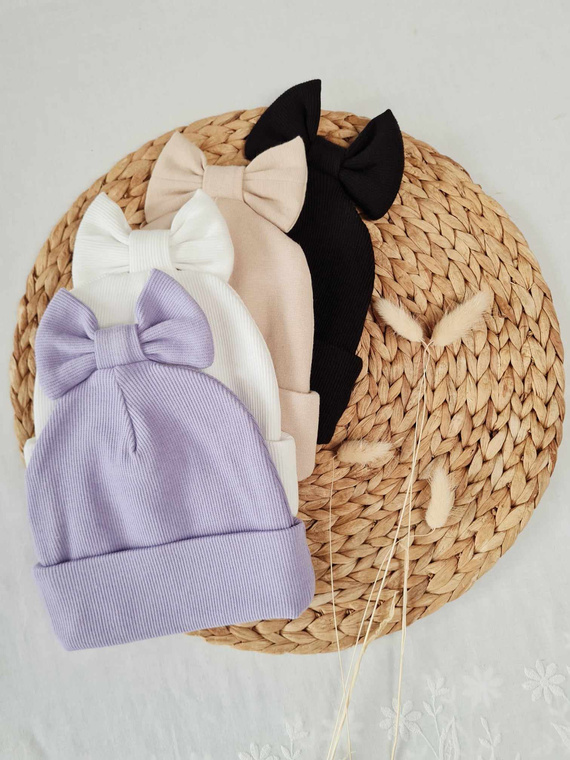 Czapka z kokardką 15K prążek podwójna Marija - ecru