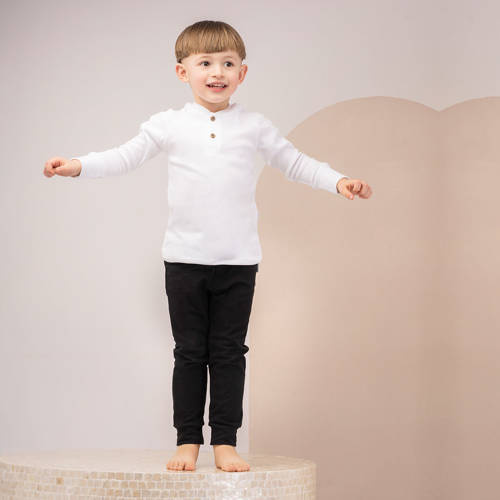 169561 Mix Spodnie dresowe Nicol - czarny