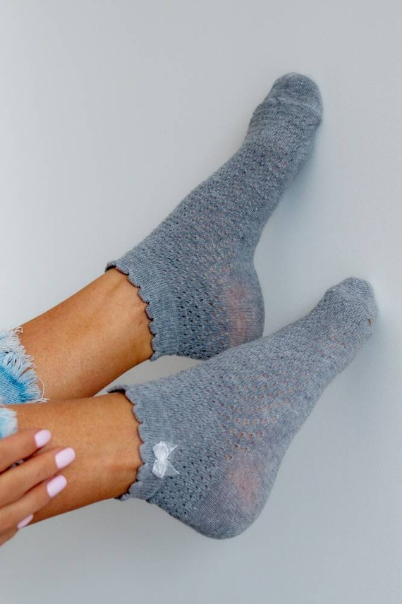 1115 Zakostki Damskie Ażur Milena-szary