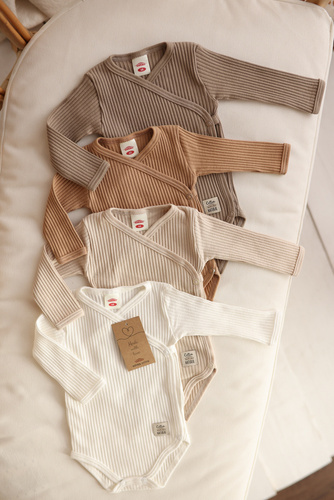 Body dzidziuś z długim rękawem "Natural Harmony" Makoma fango 