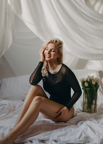 Body damskie z długim rękawem Willow Teyli - black