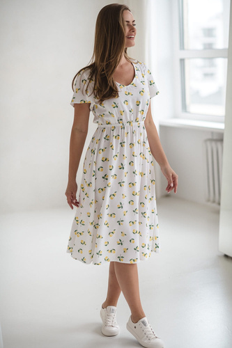 Biała sukienka ciążowa i do karmienia w cytryny – Lovely Dress Midi, krótki rękaw Milk&Love 