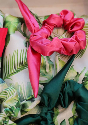 Gumka satynowa DKaren zielona