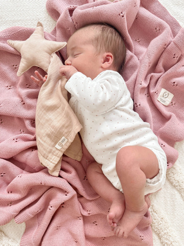 Pluszowa przytulanka Doudou Star Yosoy - pudrowy róż