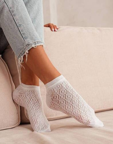 1504-002 Stopki damskie Ażurowe Milena -biały