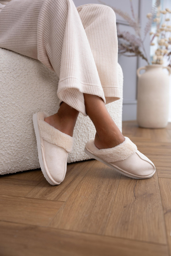 Sensis Tiffanny – Ciepłe kapcie damskie z dzianiny i imitacji zamszu | Zakryte palce, usztywniona podeszwa