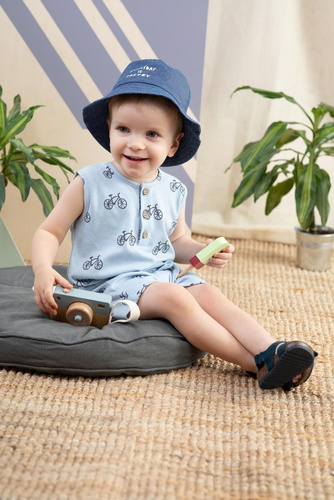 Rampers niemowlęcy na ramiączkach Summer Time Pinokio - niebieski druk 