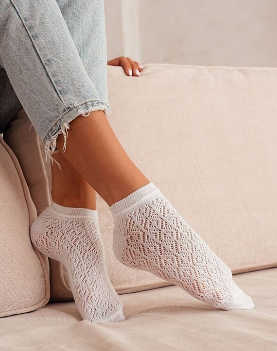 1504-002 Stopki damskie Ażurowe Milena -biały 