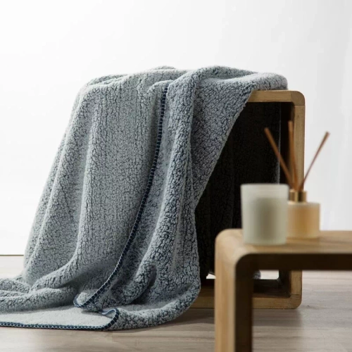 Koc narzuta Koala Eurofirany granatowy  