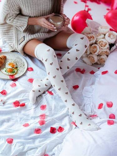 0293 Walentynki Zakolanówki damskie Milena kremowy