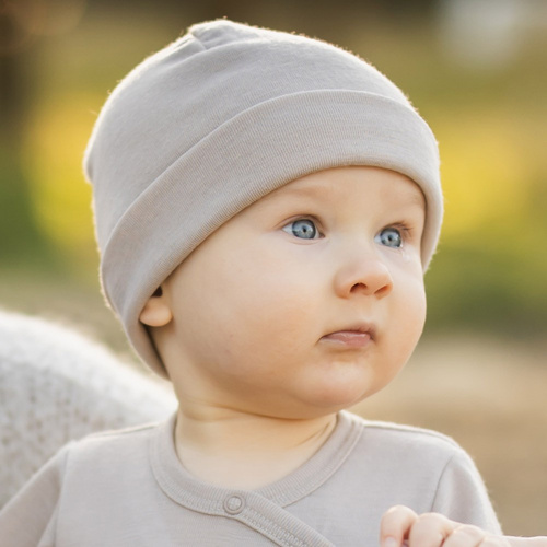 Czapka z wełny merynosów Eevi-beżowa 