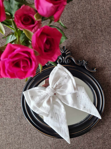 Muślinowa kokarda do włosów KMB16 Marija - biały