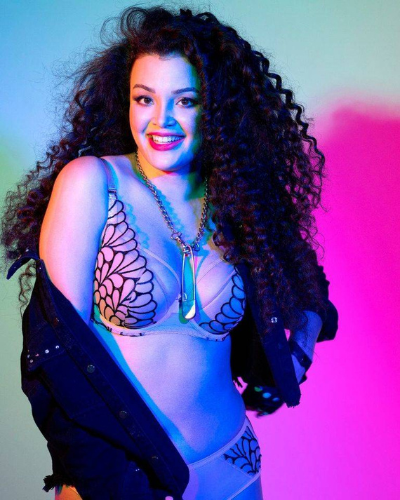 Biustonosz półusztywniany 1927 Ava - beżowy