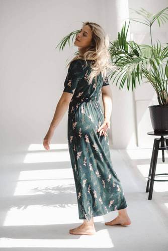 Two Ways LONG Sukienka do karmienia ciążowa krótki rękaw Milk&Love butelkowa zieleń w gałązki