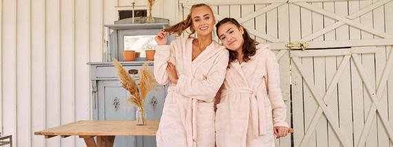 Szlafrok z kapturem Drina Italian Fashion - różowy