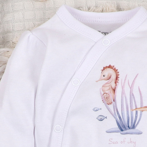 Nini Body Underwater World biały– organiczna bawełna, kopertowe, dla niemowląt