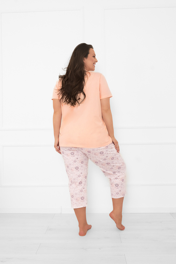 Damska piżama Satui – komplet bawełniany, koszulka + spodnie 3/4 Italian Fashion