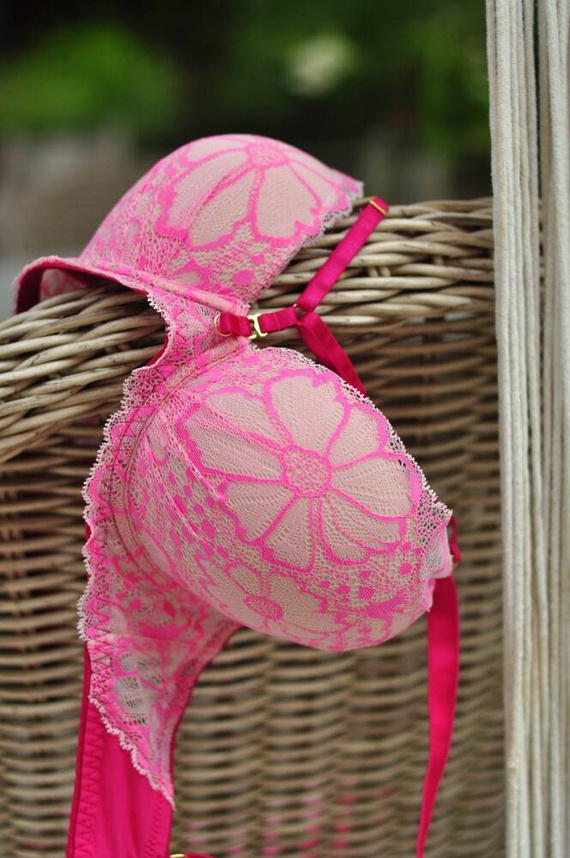 Biustonosz super push up 19167 Julia Mediolano różowy