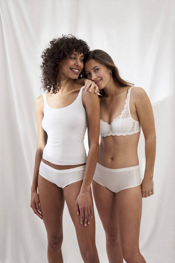 Biustonosz półusztywniany Amourette 300 WHP X Triumph- white