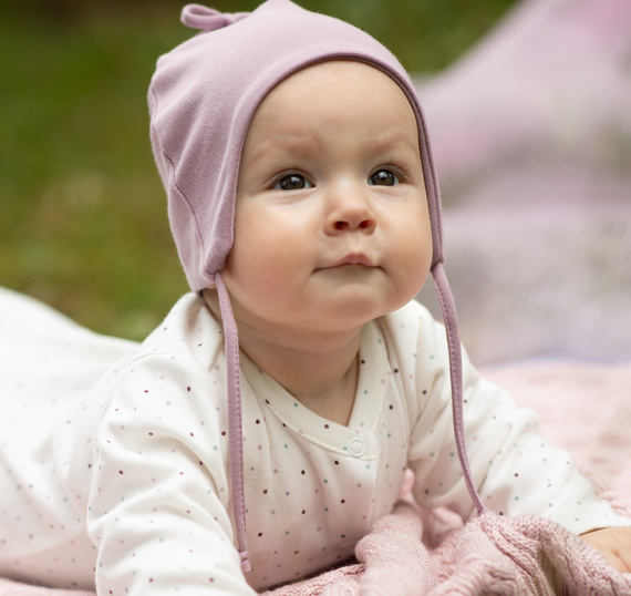 Czapka wiązana Magic Vibes Pinokio - różowy