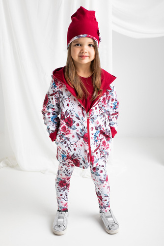 180269 Kate Czapeczka Nicol