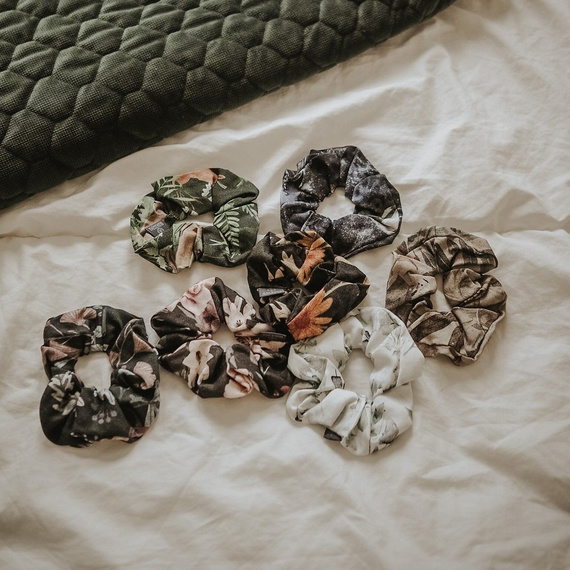 Gumka do włosów bambusowa Vintage Flowers Makaszka