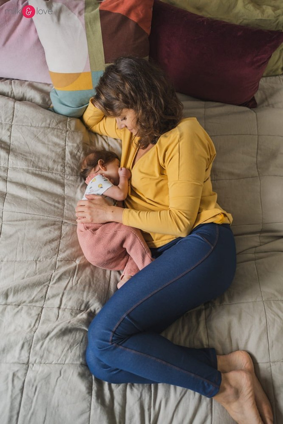 Bluzka ciążowa i do karmienia z rękawem Two Ways Milk&Love butelkowy zielony