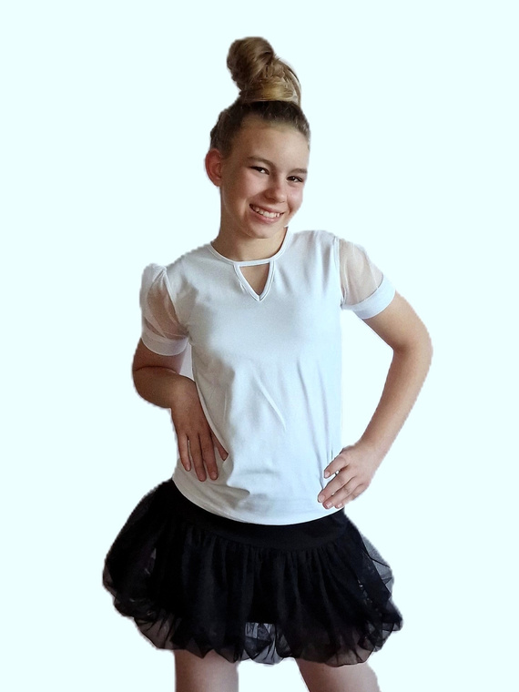 Sonia Bambarillo – bluzka dziewczęca biała z bawełny, klasyczna i komfortowa