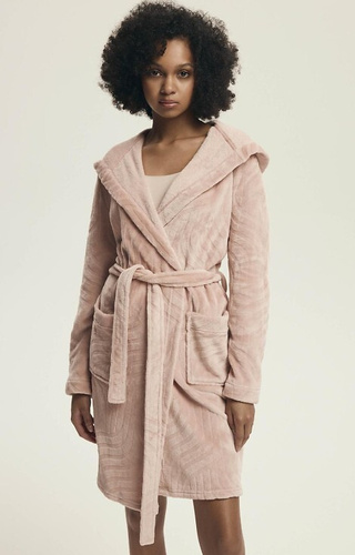 Krótki szlafrok damski 43602 Devyn Henderson dusty pink – miękki, ciepły, z kieszeniami