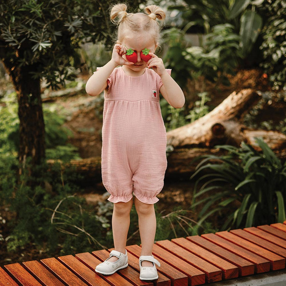 Rampers muślinowy Strawberry & Love Eevi - koralowy