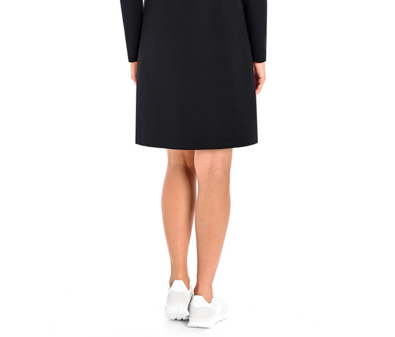 Sukienka z długim rękawem Madelyn Teyli - czarny