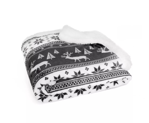 SACO Koc świąteczny 150x200 – ciepły, miękki, w renifery i choinki, w ozdobnym worku