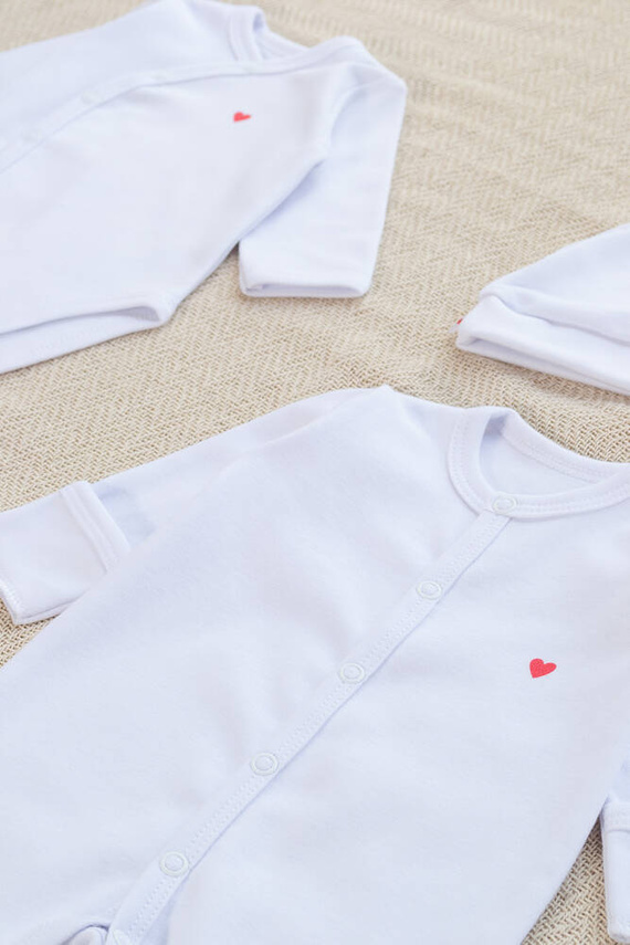 Komplet wyprawkowy Czerwone Serduszko 5 częściowy Martex